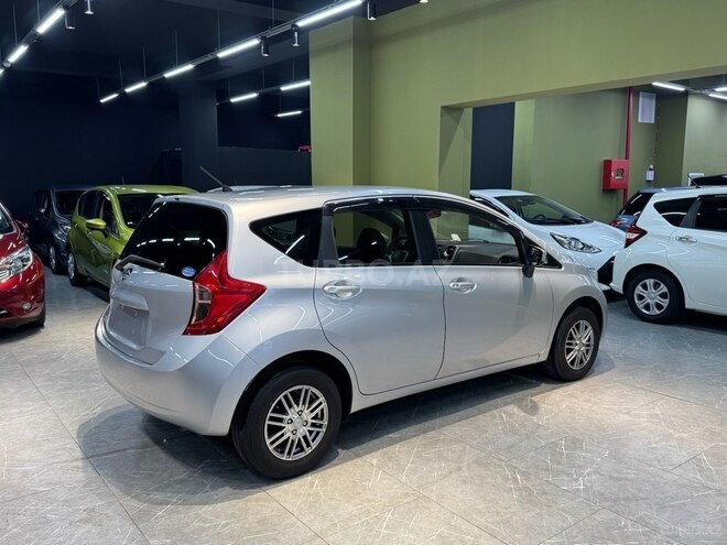 Nissan Note-10