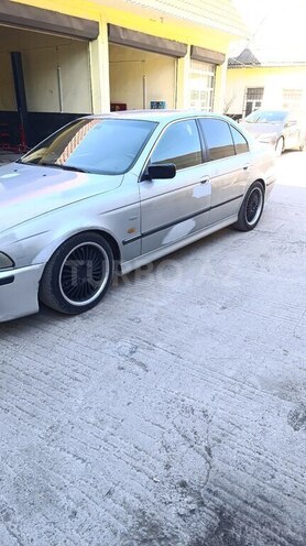 BMW 523 1996, 350,000 km - 2.5 l - Gəncə