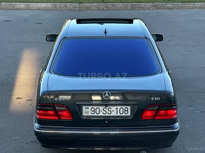 Mercedes E 220 d 2001, 300,000 km - 2.2 l - Bakı