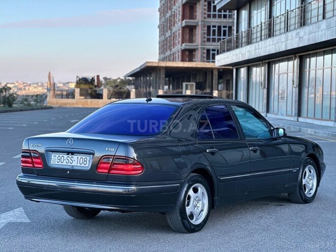 Mercedes E 220 d 2001, 300,000 km - 2.2 l - Bakı
