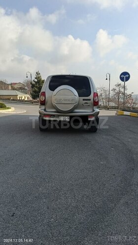 Chevrolet Niva 2007, 310,000 km - 1.7 l - Şamaxı