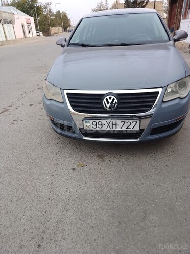 Volkswagen Passat 2005, 200,000 km - 2.0 l - Gəncə