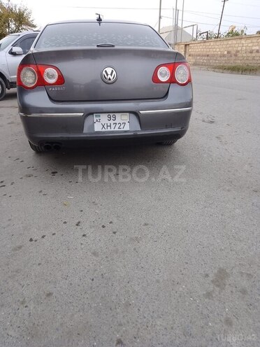Volkswagen Passat 2005, 200,000 km - 2.0 l - Gəncə