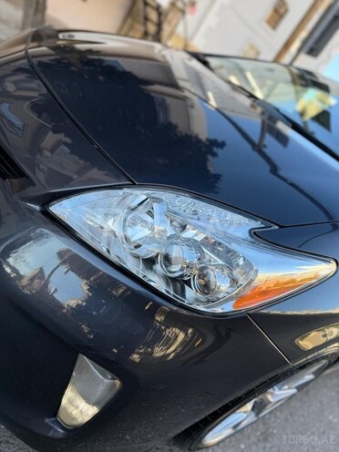 Toyota Prius 2013, 259,800 km - 1.8 l - Bakı