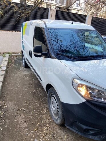 Fiat Doblo 2016, 147,000 km - 1.4 l - Bakı