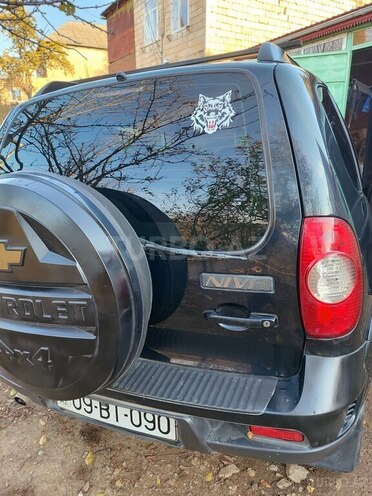 Chevrolet Niva 2011, 175,400 km - 1.7 l - Gədəbəy