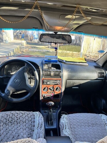 Opel Astra 1998, 765,000 km - 1.8 l - Şəki