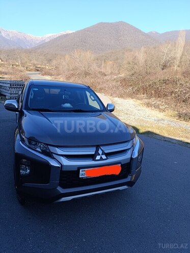 Mitsubishi L200 2021, 143,700 km - 2.5 l - Oğuz