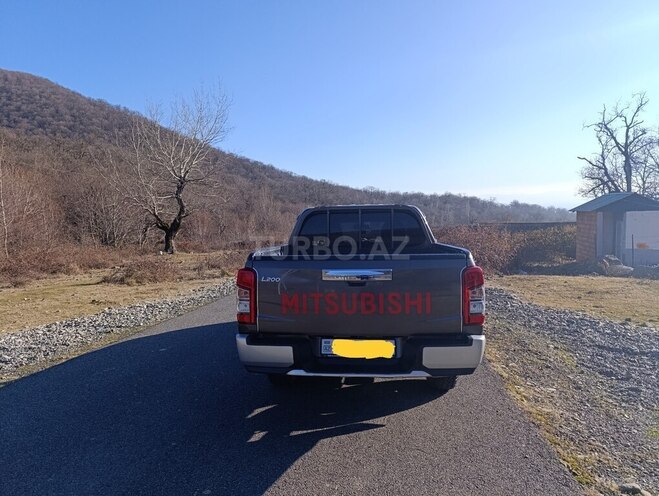 Mitsubishi L200 2021, 143,700 km - 2.5 l - Oğuz