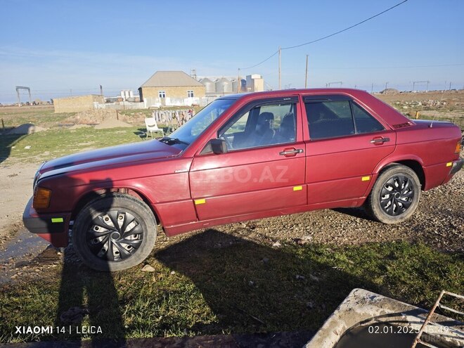 Mercedes 190 1991, 666,666 km - 2.0 л - Siyəzən