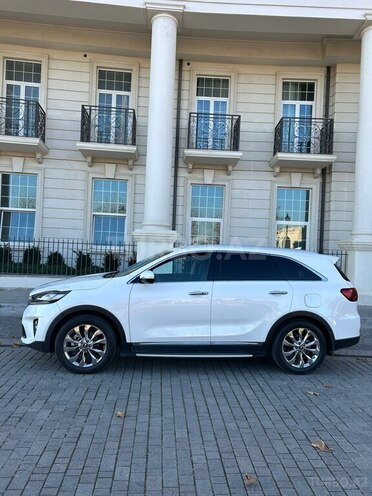 Kia Sorento-2