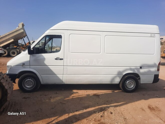 Mercedes Sprinter 209 1998, 636,690 km - 2.9 l - Bakı