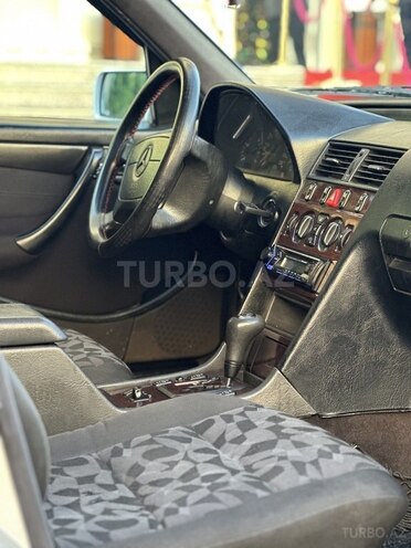Mercedes C 220 d 1998, 456,000 km - 2.2 л - Bakı