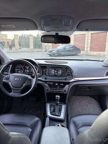 Hyundai Avante 2018, 90,500 km - 1.6 l - Sumqayıt