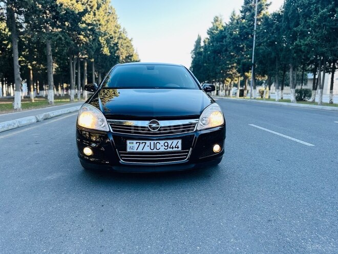 Opel Astra 2009, 235,000 km - 1.4 l - Bakı