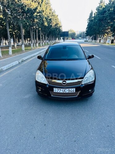 Opel Astra 2009, 235,000 km - 1.4 l - Bakı