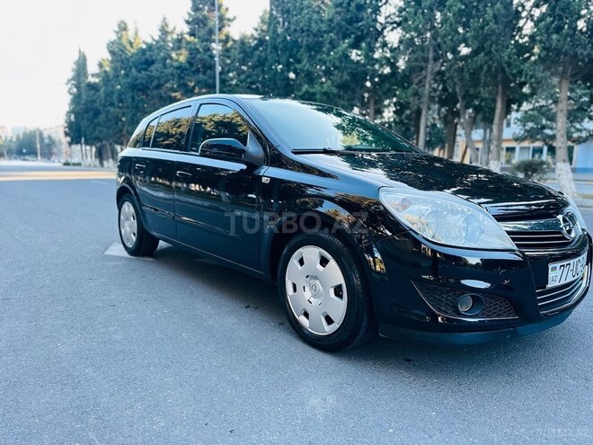 Opel Astra 2009, 235,000 km - 1.4 l - Bakı