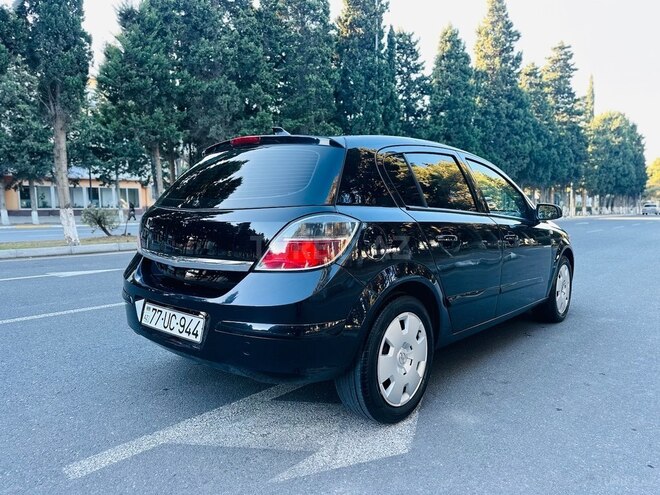 Opel Astra 2009, 235,000 km - 1.4 l - Bakı