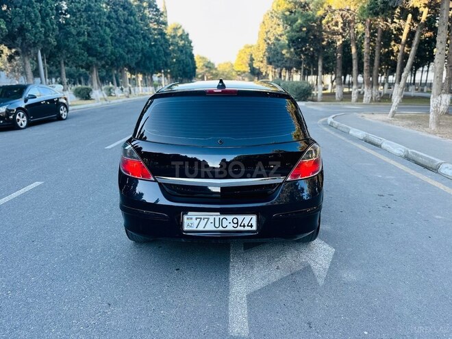 Opel Astra 2009, 235,000 km - 1.4 l - Bakı