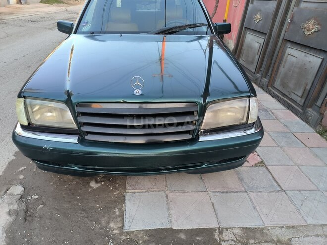 Mercedes C 220 d 1995, 582,000 km - 2.2 л - Bakı