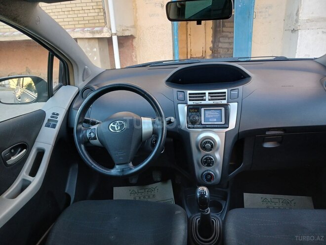 Toyota Yaris 2008, 372,087 km - 1.4 l - Sumqayıt