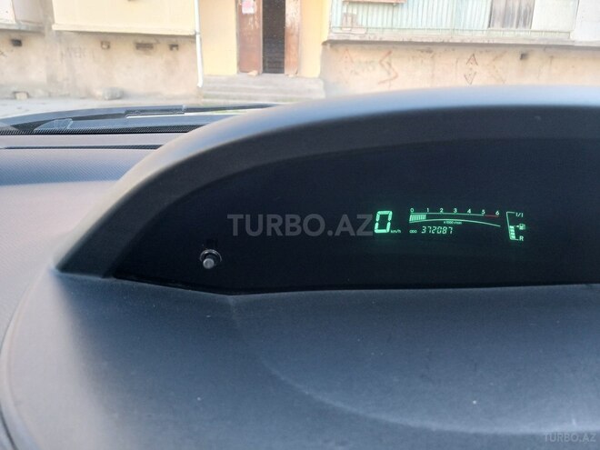 Toyota Yaris 2008, 372,087 km - 1.4 l - Sumqayıt