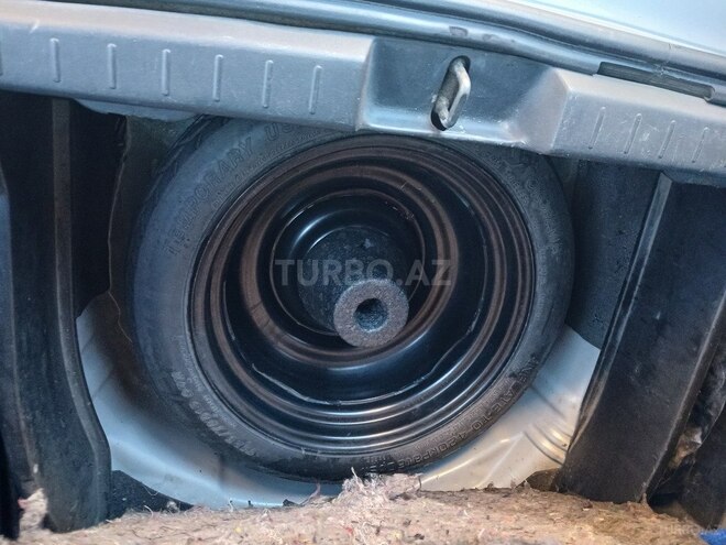 Toyota Yaris 2008, 372,087 km - 1.4 l - Sumqayıt