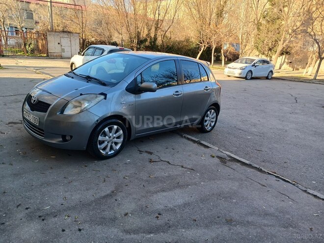 Toyota Yaris 2008, 372,087 km - 1.4 l - Sumqayıt