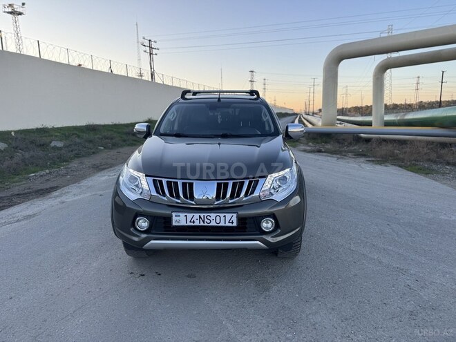 Mitsubishi L200 2016, 168,759 km - 2.5 l - Bakı