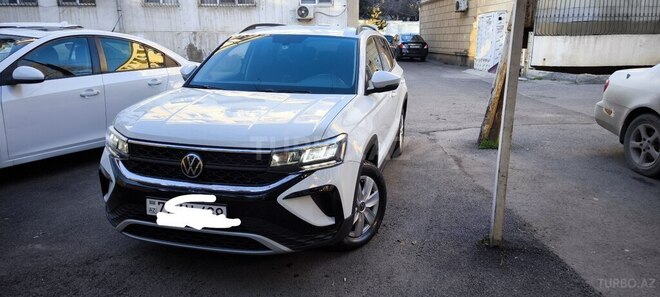 Volkswagen Taos 2021, 33,000 km - 1.4 л - Bakı