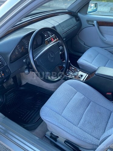 Mercedes C 240 1997, 220,500 km - 2.4 l - Ağdaş