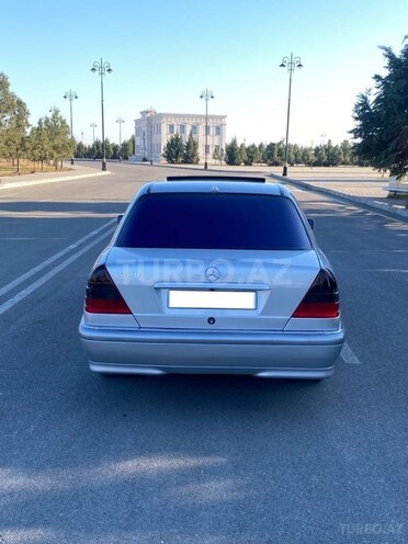 Mercedes C 240 1997, 220,500 km - 2.4 l - Ağdaş