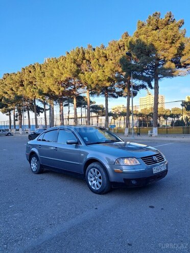 Volkswagen Passat 2003, 231,519 km - 1.8 l - Sumqayıt