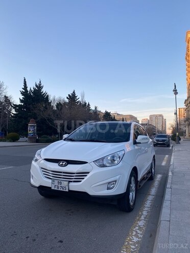 Hyundai Tucson 2013, 196,000 km - 2.4 l - Bakı