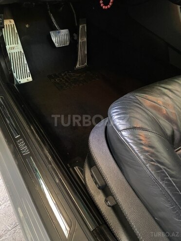 BMW 525 2000, 260,000 km - 2.5 l - Bakı