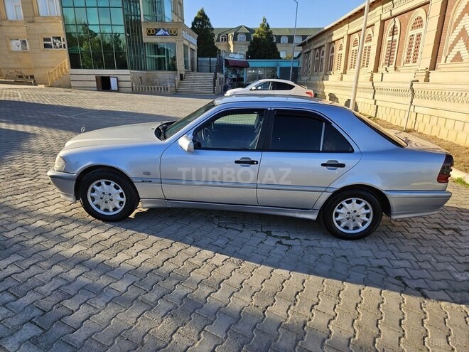 Mercedes C 220 d 1999, 412,210 km - 2.2 л - Bakı