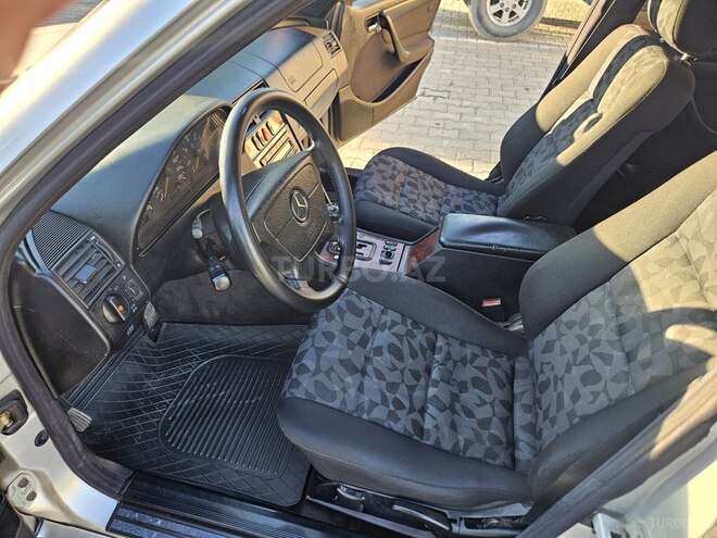 Mercedes C 220 d 1999, 412,210 km - 2.2 л - Bakı