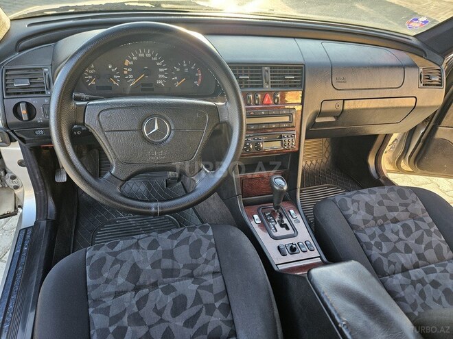 Mercedes C 220 d 1999, 412,210 km - 2.2 л - Bakı