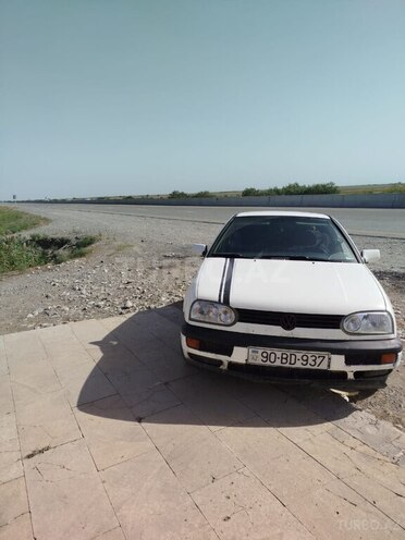 Volkswagen Golf 1993, 278,963 km - 1.4 l - Kürdəmir