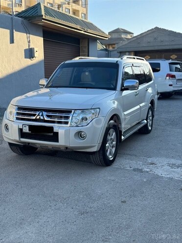 Mitsubishi Pajero 2010, 164,000 km - 3.5 l - Xırdalan