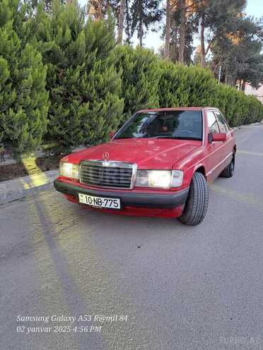 Mercedes 190 1993, 666,000 km - 2.0 л - Salyan