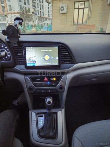 Hyundai Elantra 2016, 154,497 km - 2.0 l - Bakı