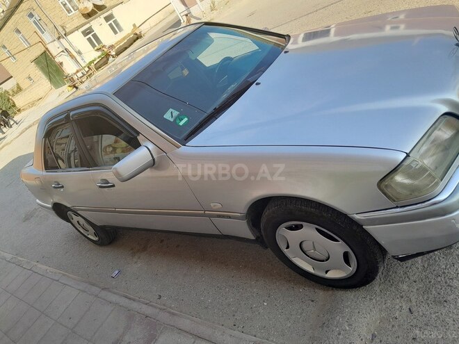 Mercedes C 180 1995, 175,540 km - 1.8 l - Bakı