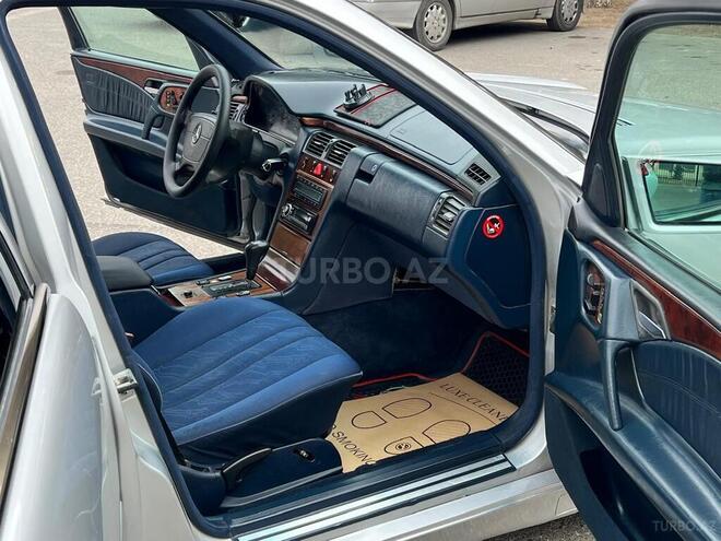 Mercedes E 230 1996, 285,388 km - 2.3 l - Sumqayıt