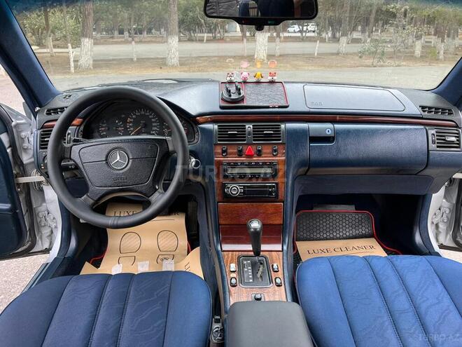 Mercedes E 230 1996, 285,388 km - 2.3 l - Sumqayıt