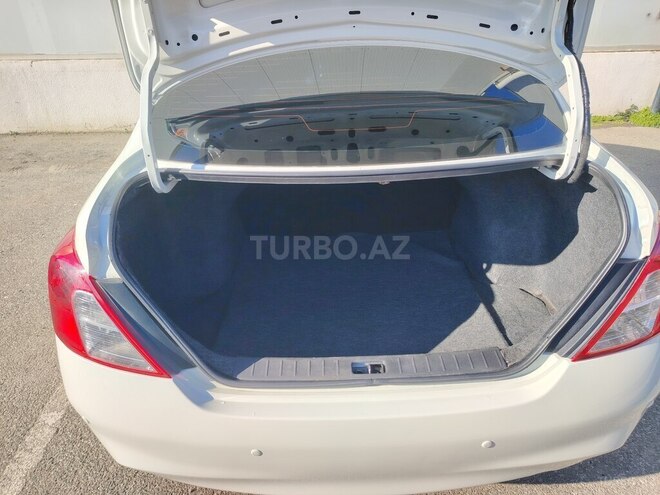 Nissan Sunny 2013, 141,850 km - 1.8 l - Bakı