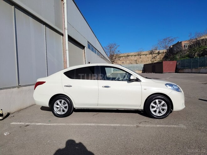 Nissan Sunny 2013, 141,850 km - 1.8 l - Bakı