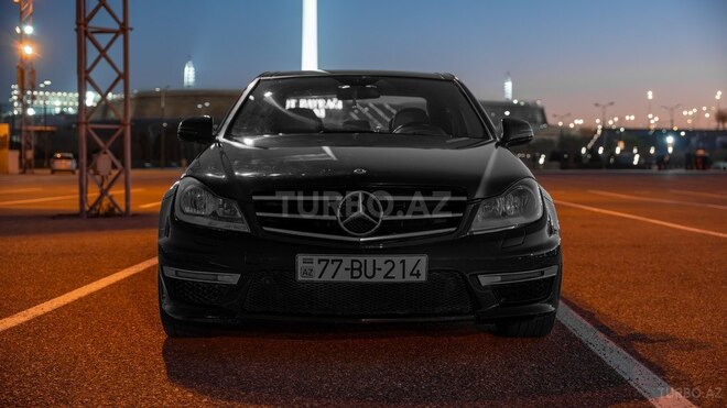 Mercedes C 300 4MATIC 2008, 330,000 km - 3.0 л - Bakı