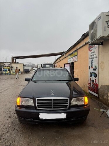 Mercedes C 240 1999, 264,000 km - 2.4 л - Bakı