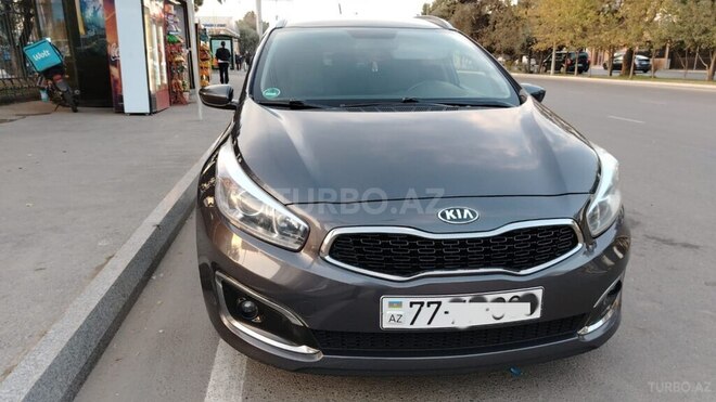 Kia Ceed 2015, 295,000 km - 1.6 l - Bakı